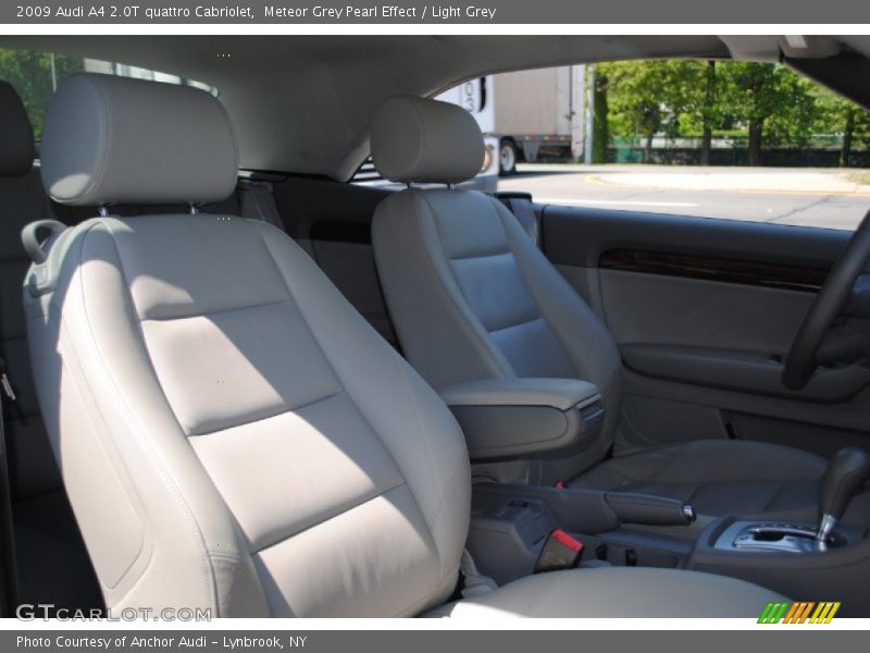 Meteor Grey Pearl Effect / Light Grey 2009 Audi A4 2.0T quattro Cabriolet
