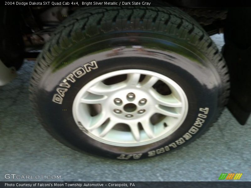Bright Silver Metallic / Dark Slate Gray 2004 Dodge Dakota SXT Quad Cab 4x4