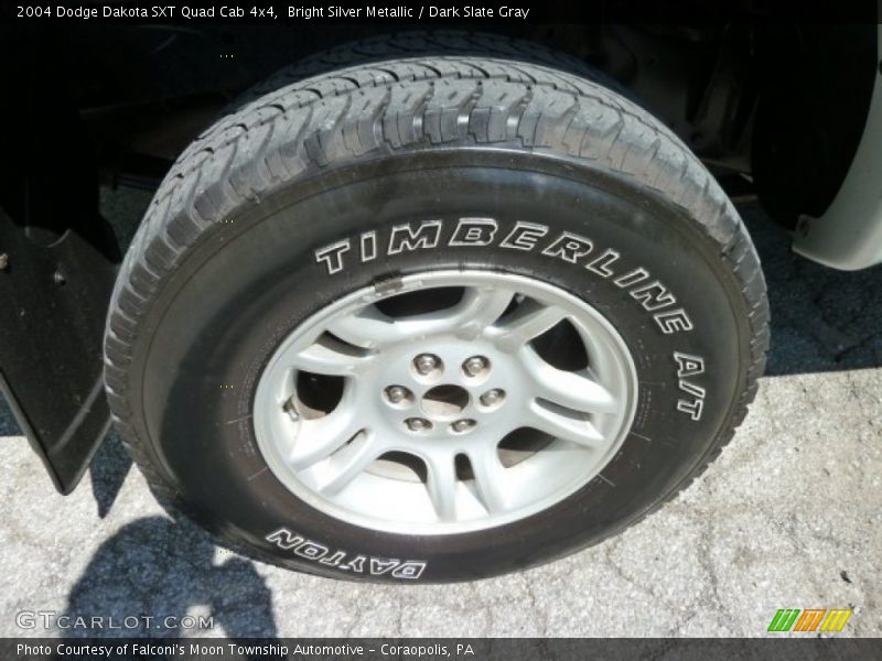 Bright Silver Metallic / Dark Slate Gray 2004 Dodge Dakota SXT Quad Cab 4x4