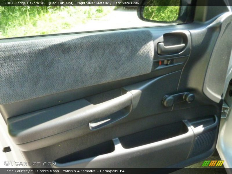 Bright Silver Metallic / Dark Slate Gray 2004 Dodge Dakota SXT Quad Cab 4x4