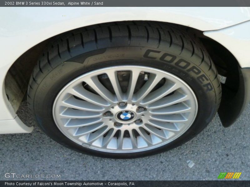 Alpine White / Sand 2002 BMW 3 Series 330xi Sedan