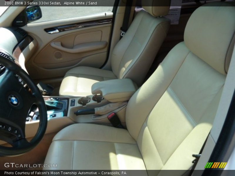 Alpine White / Sand 2002 BMW 3 Series 330xi Sedan