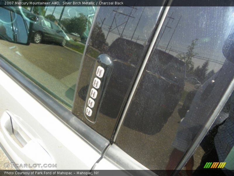 Silver Birch Metallic / Charcoal Black 2007 Mercury Mountaineer AWD