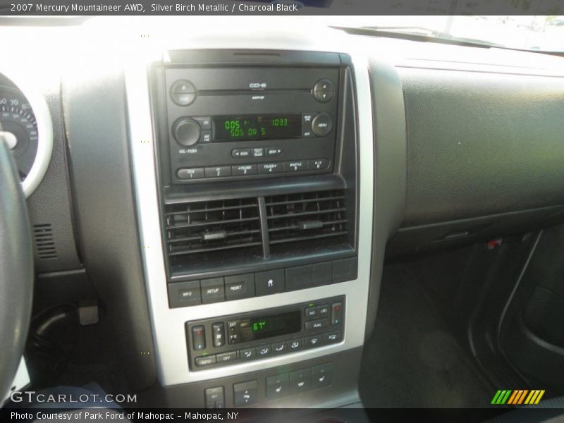 Silver Birch Metallic / Charcoal Black 2007 Mercury Mountaineer AWD