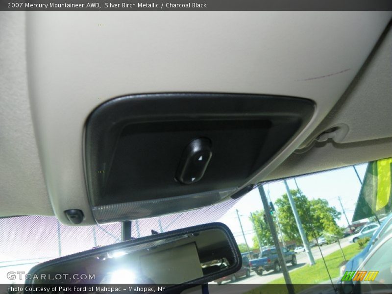 Silver Birch Metallic / Charcoal Black 2007 Mercury Mountaineer AWD
