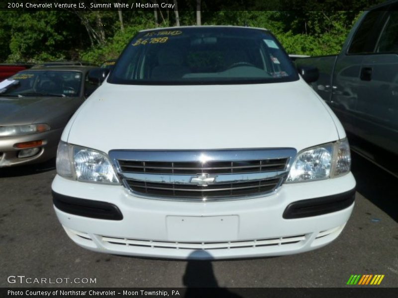 Summit White / Medium Gray 2004 Chevrolet Venture LS