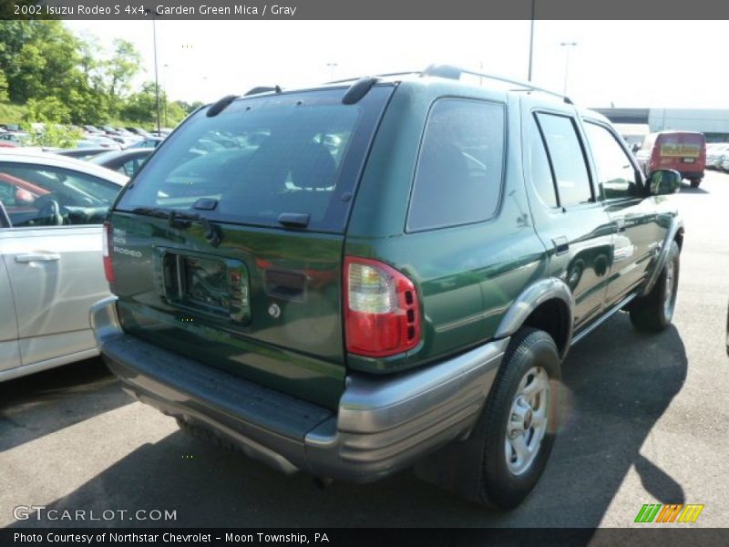 Garden Green Mica / Gray 2002 Isuzu Rodeo S 4x4