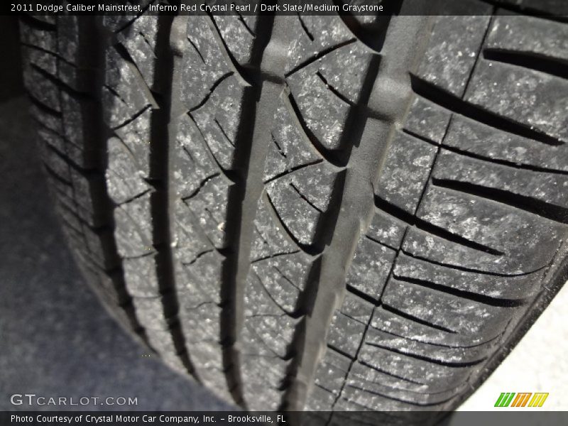 Inferno Red Crystal Pearl / Dark Slate/Medium Graystone 2011 Dodge Caliber Mainstreet