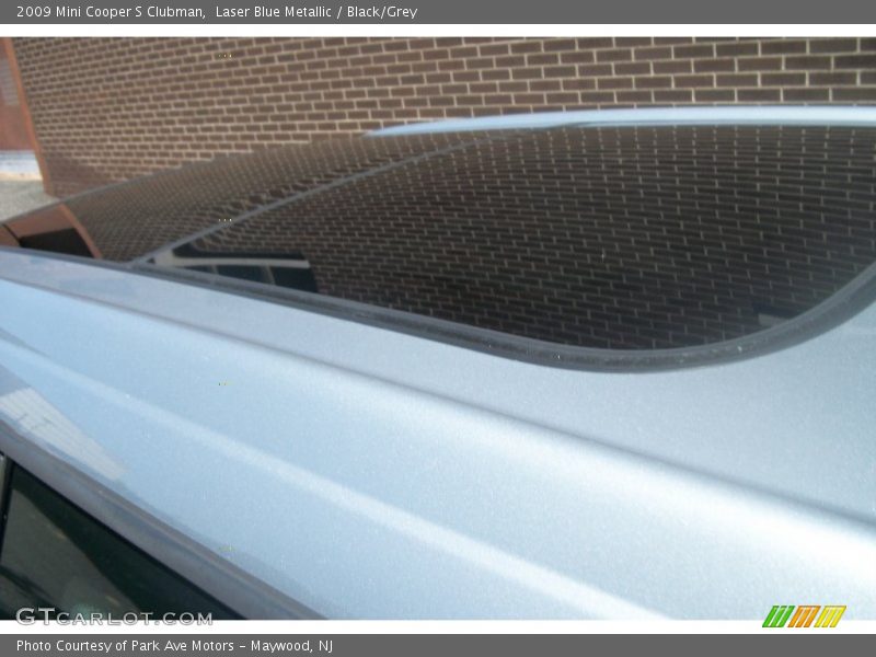 Laser Blue Metallic / Black/Grey 2009 Mini Cooper S Clubman