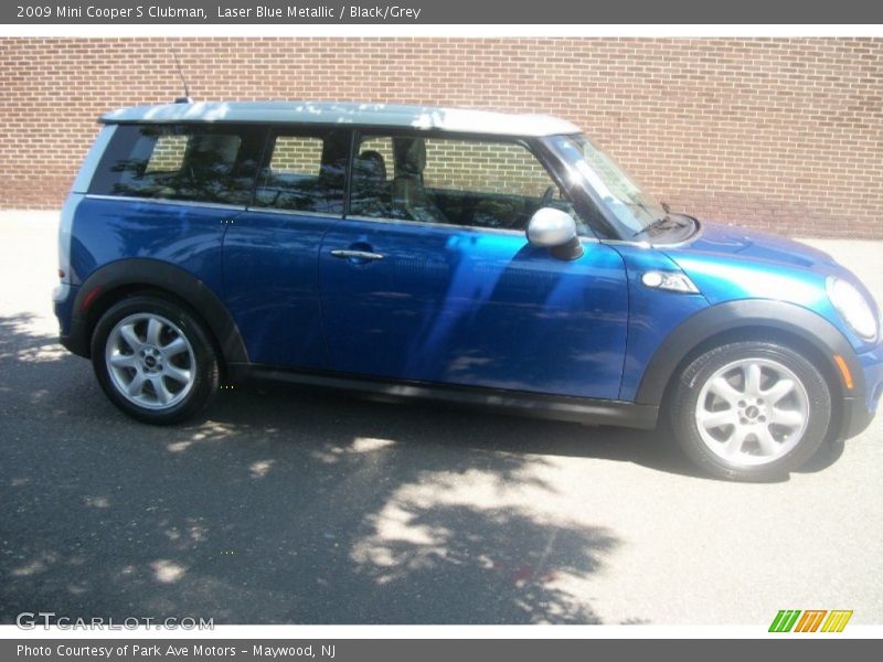 Laser Blue Metallic / Black/Grey 2009 Mini Cooper S Clubman