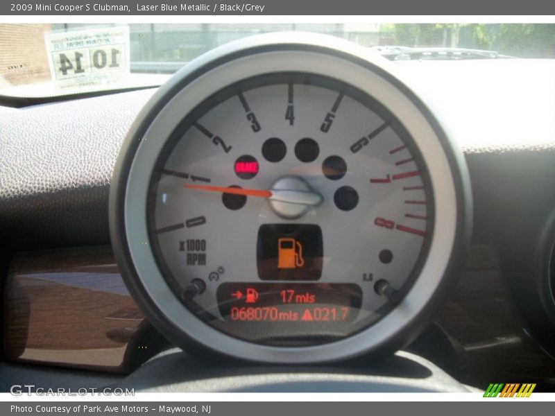 Laser Blue Metallic / Black/Grey 2009 Mini Cooper S Clubman