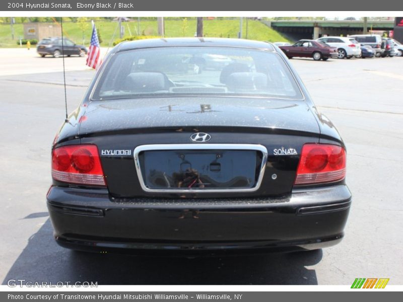 Ebony Black / Black 2004 Hyundai Sonata