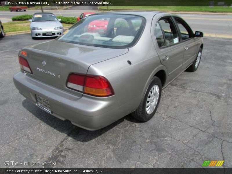 Sunlit Sand Metallic / Charcoal Black 1999 Nissan Maxima GXE