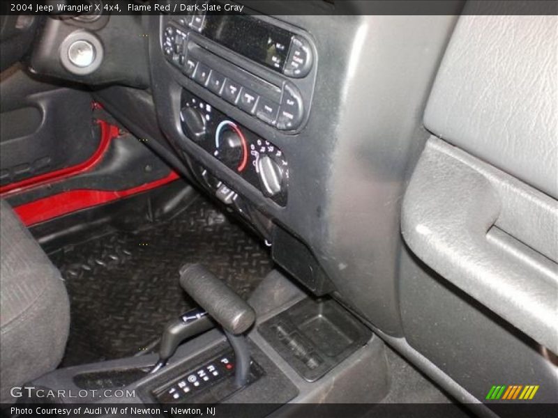Flame Red / Dark Slate Gray 2004 Jeep Wrangler X 4x4