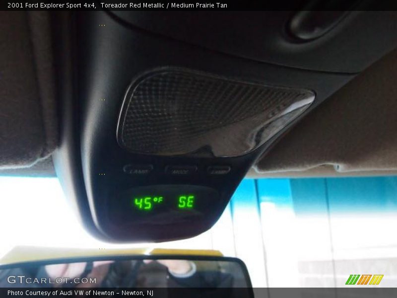 Toreador Red Metallic / Medium Prairie Tan 2001 Ford Explorer Sport 4x4