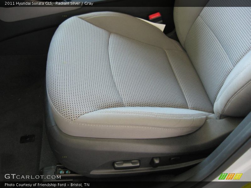 Radiant Silver / Gray 2011 Hyundai Sonata GLS