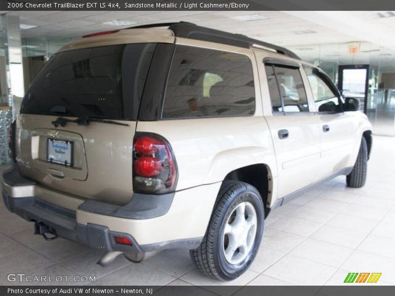Sandstone Metallic / Light Cashmere/Ebony 2006 Chevrolet TrailBlazer EXT LS 4x4