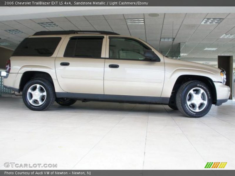 Sandstone Metallic / Light Cashmere/Ebony 2006 Chevrolet TrailBlazer EXT LS 4x4