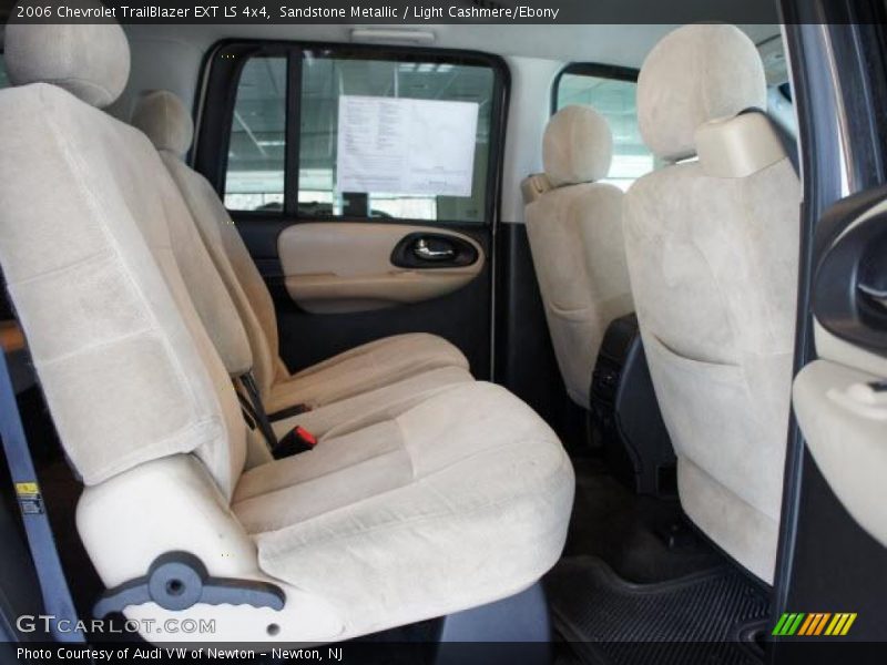 Sandstone Metallic / Light Cashmere/Ebony 2006 Chevrolet TrailBlazer EXT LS 4x4