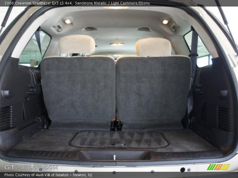 Sandstone Metallic / Light Cashmere/Ebony 2006 Chevrolet TrailBlazer EXT LS 4x4