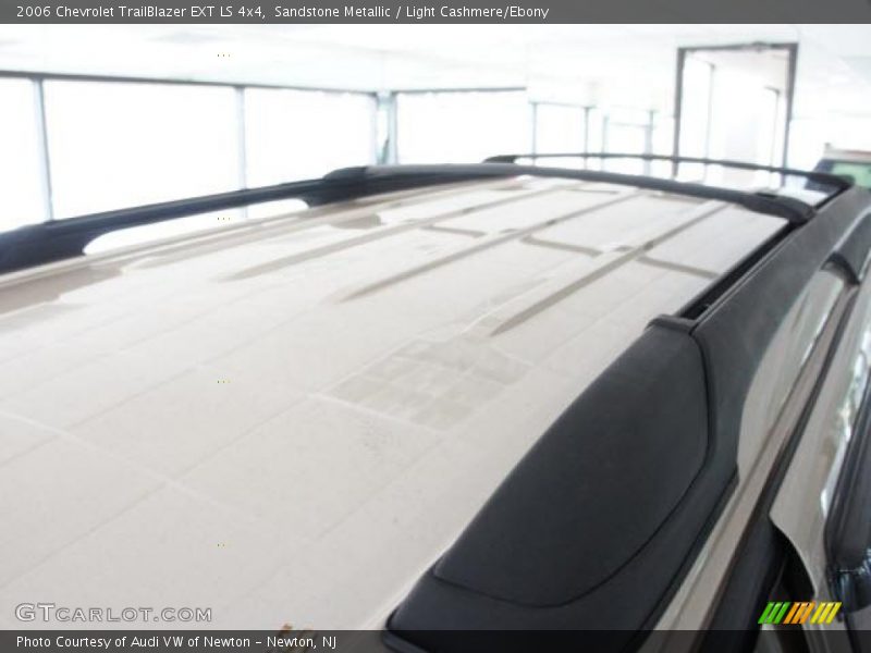 Sandstone Metallic / Light Cashmere/Ebony 2006 Chevrolet TrailBlazer EXT LS 4x4