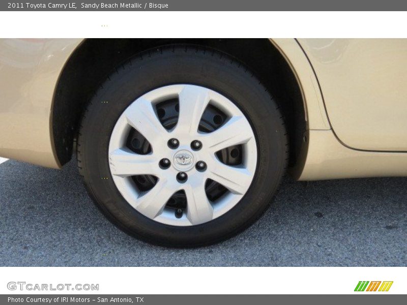 Sandy Beach Metallic / Bisque 2011 Toyota Camry LE