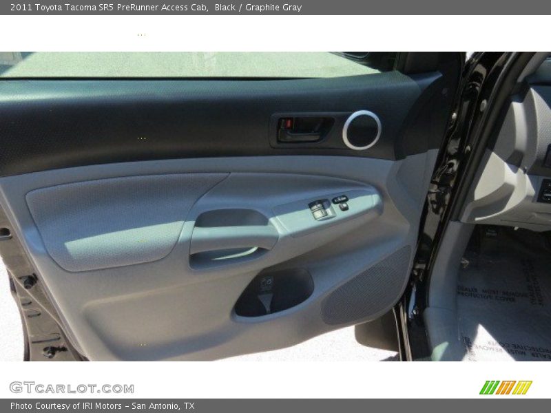 Black / Graphite Gray 2011 Toyota Tacoma SR5 PreRunner Access Cab
