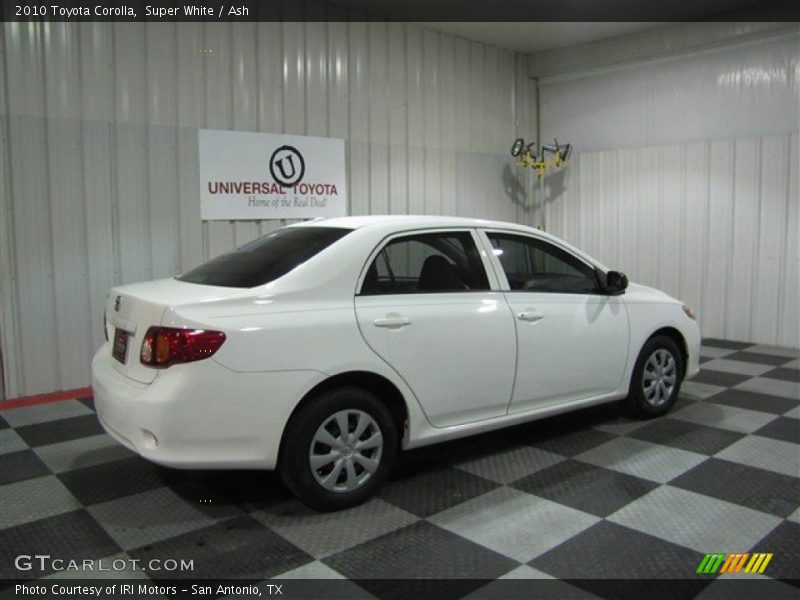 Super White / Ash 2010 Toyota Corolla