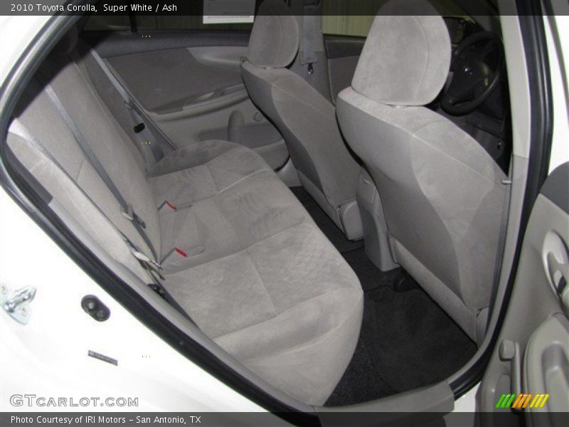 Super White / Ash 2010 Toyota Corolla