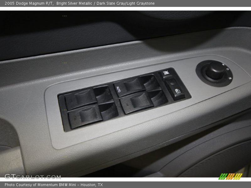Bright Silver Metallic / Dark Slate Gray/Light Graystone 2005 Dodge Magnum R/T