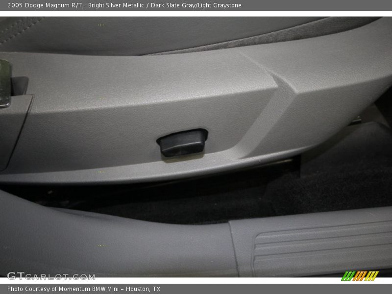 Bright Silver Metallic / Dark Slate Gray/Light Graystone 2005 Dodge Magnum R/T