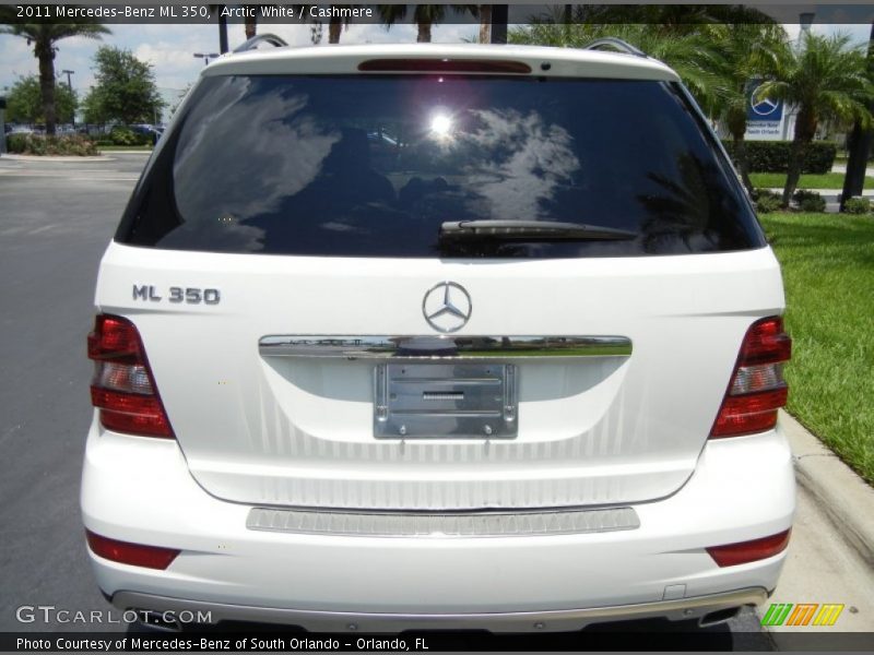 Arctic White / Cashmere 2011 Mercedes-Benz ML 350