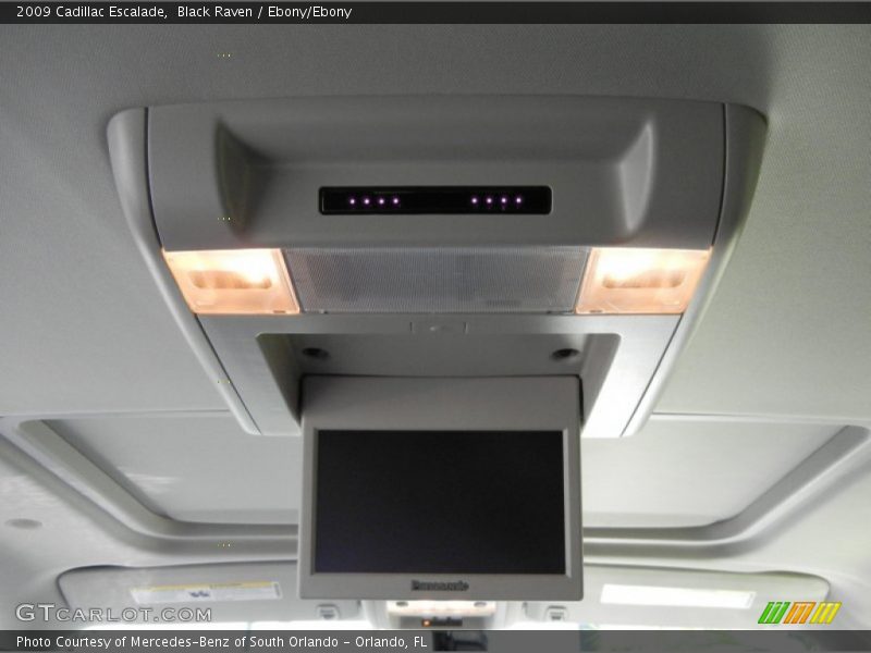 Black Raven / Ebony/Ebony 2009 Cadillac Escalade