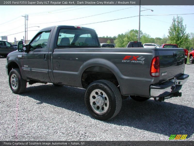 Dark Shadow Grey Metallic / Medium Flint 2005 Ford F350 Super Duty XLT Regular Cab 4x4