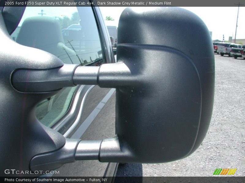 Dark Shadow Grey Metallic / Medium Flint 2005 Ford F350 Super Duty XLT Regular Cab 4x4