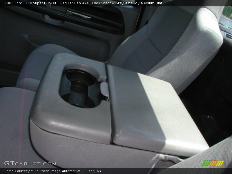 Dark Shadow Grey Metallic / Medium Flint 2005 Ford F350 Super Duty XLT Regular Cab 4x4