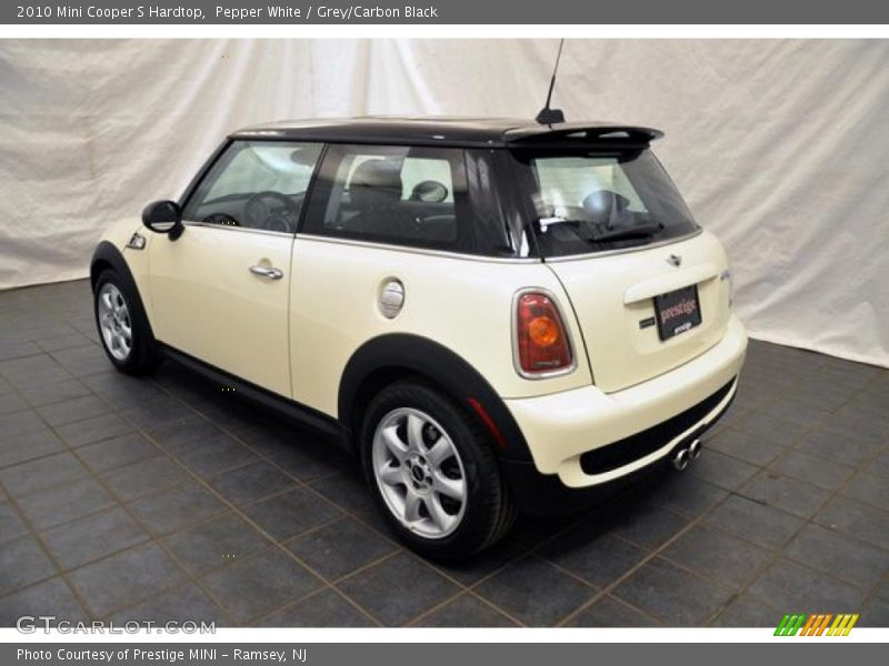 Pepper White / Grey/Carbon Black 2010 Mini Cooper S Hardtop