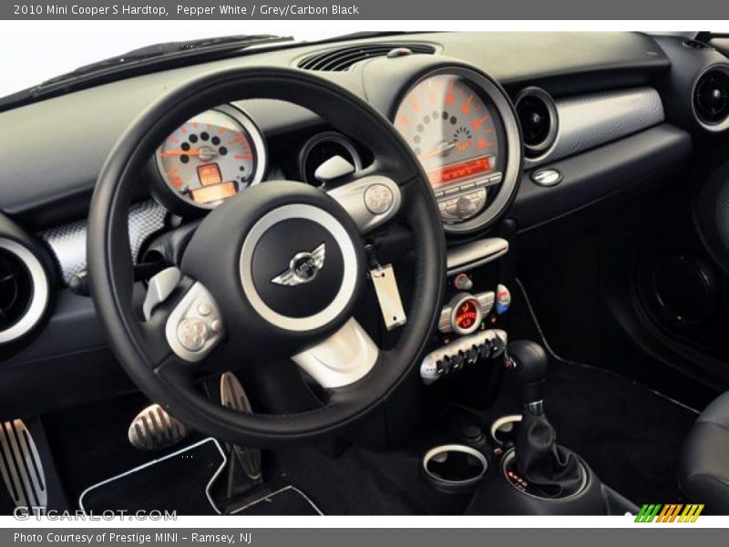 Pepper White / Grey/Carbon Black 2010 Mini Cooper S Hardtop