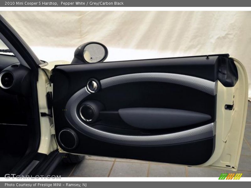 Pepper White / Grey/Carbon Black 2010 Mini Cooper S Hardtop