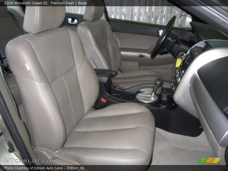 Platinum Pearl / Beige 2006 Mitsubishi Galant ES