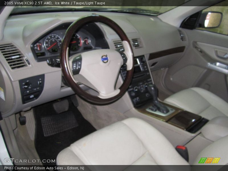 Ice White / Taupe/Light Taupe 2005 Volvo XC90 2.5T AWD