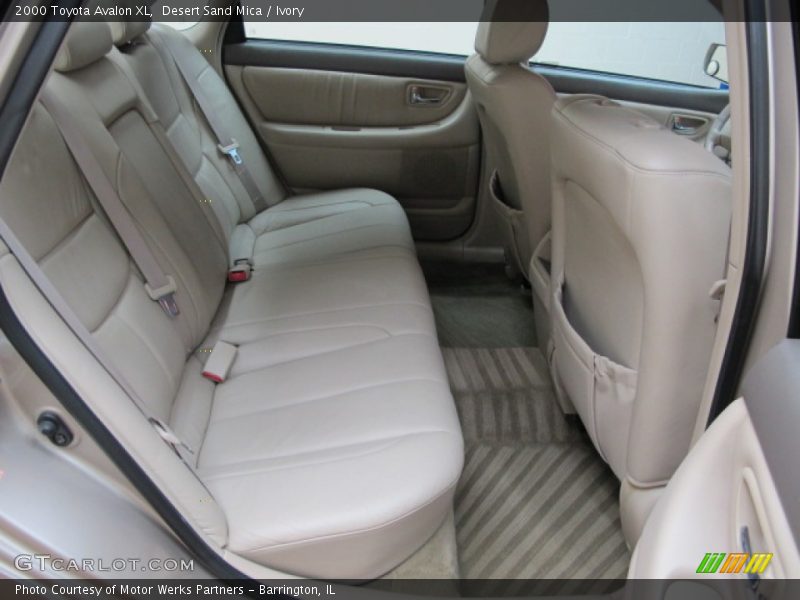 Desert Sand Mica / Ivory 2000 Toyota Avalon XL