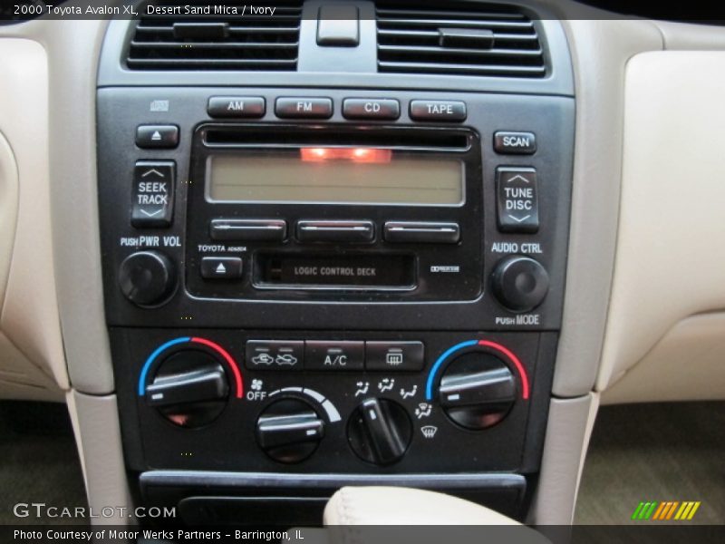 Desert Sand Mica / Ivory 2000 Toyota Avalon XL