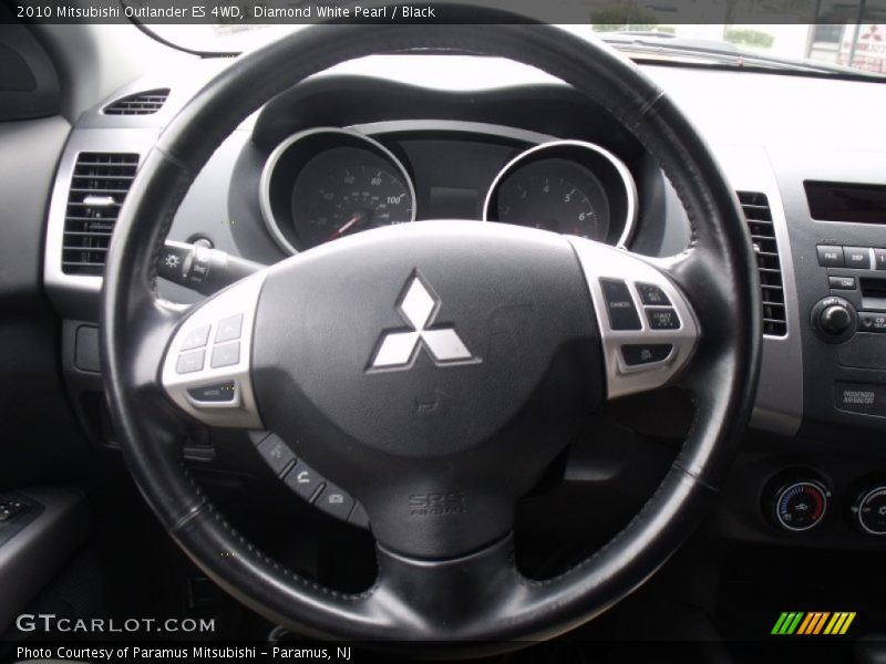 Diamond White Pearl / Black 2010 Mitsubishi Outlander ES 4WD