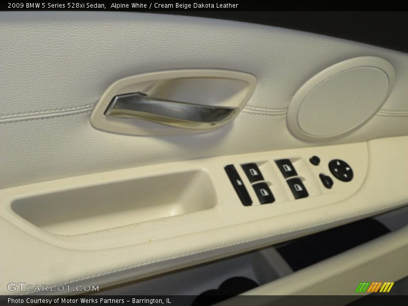 Alpine White / Cream Beige Dakota Leather 2009 BMW 5 Series 528xi Sedan
