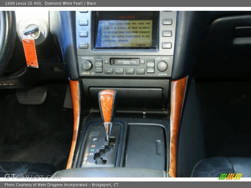 Diamond White Pearl / Black 1998 Lexus GS 400