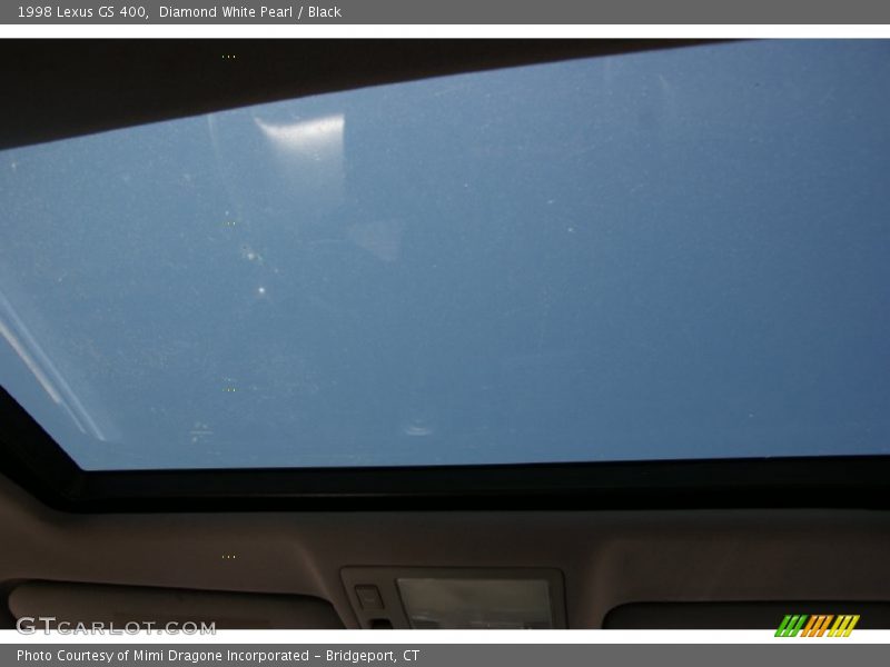 Diamond White Pearl / Black 1998 Lexus GS 400