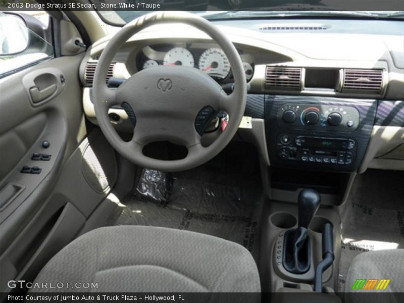 Stone White / Taupe 2003 Dodge Stratus SE Sedan
