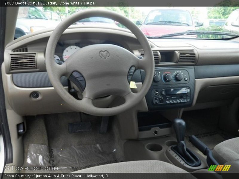 Stone White / Taupe 2003 Dodge Stratus SE Sedan