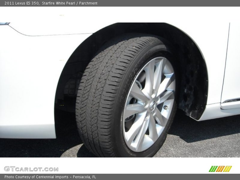 Starfire White Pearl / Parchment 2011 Lexus ES 350